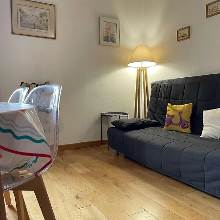 Apartment Colore 3 Pieces, 6 Couchages, Centre La Rochelle - Fr-1-246-546 *